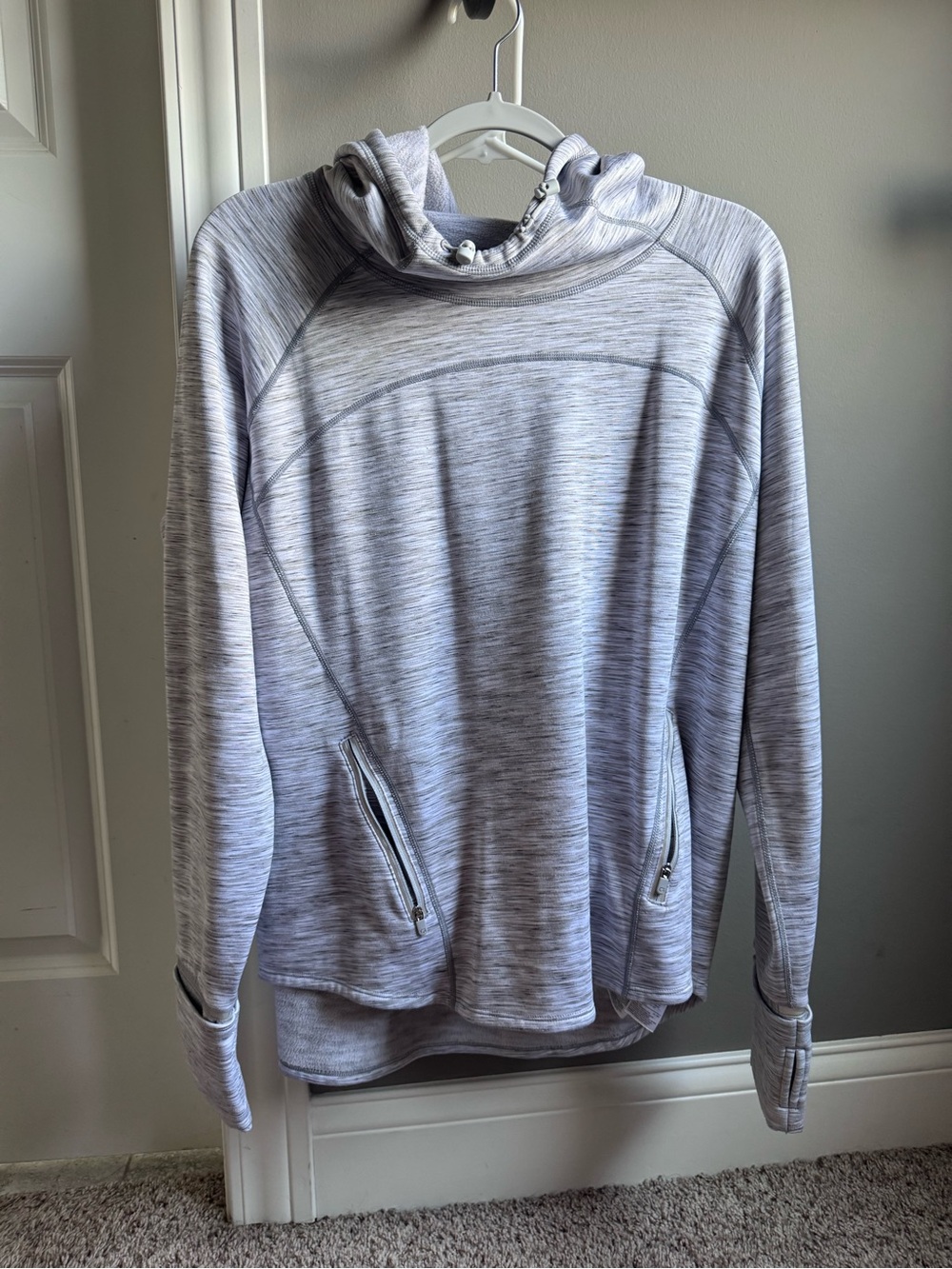 GAP Fit Heathered Gray cowl neck pull over. Size XL